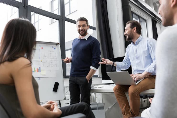 CIO (Director de Información): Tareas, cualificaciones, salario Diferencia CIO y CT0