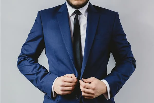 ✓ Confianza en sí mismo