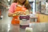 Descripción del puesto de asociado de ventas de pintura de Home Depot, deberes y responsabilidades clave